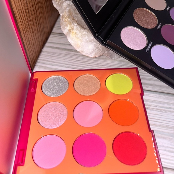 High end Makeup & Skincare Bundle - Picture 5 of 8